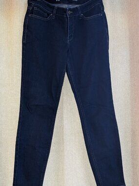Crown & Ivy, Dark Wash Mid-Rise Skinny 5 Pocket Denim Blue Jeans, Size 8R